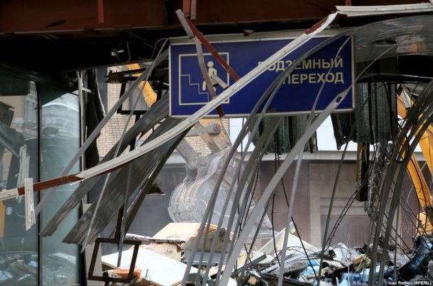 Собянин уничтожает малый бизнес, который Путин назначил "опорой" России. Иллюстрация