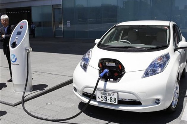 Tesla і Chevrolet в найближчі два роки має намір різко наростити продажі електромобілів