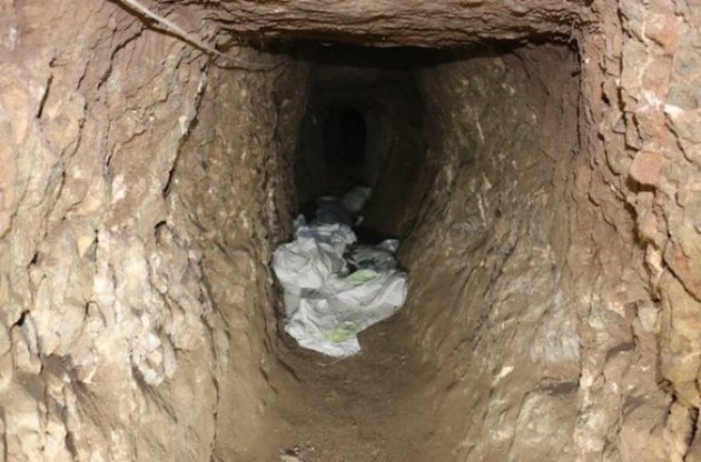 Між США і Мексикою знайдено 380-метровий тунель наркоторговців