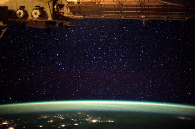 Астронавт ESA опубликовал фото звездного неба с борта МКС