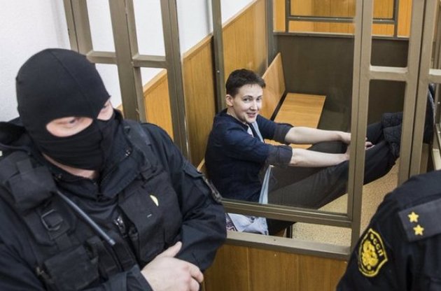 Путін не зміг принизити Україну, засудивши Савченко – WSJ
