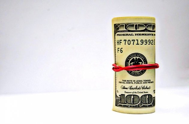 Межбанковский доллар подорожал на 15 копеек