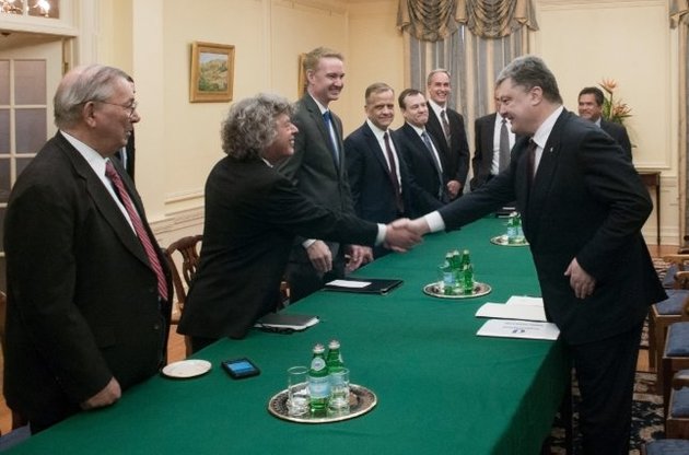 Порошенко закликав американські компанії до співпраці з ВПК України