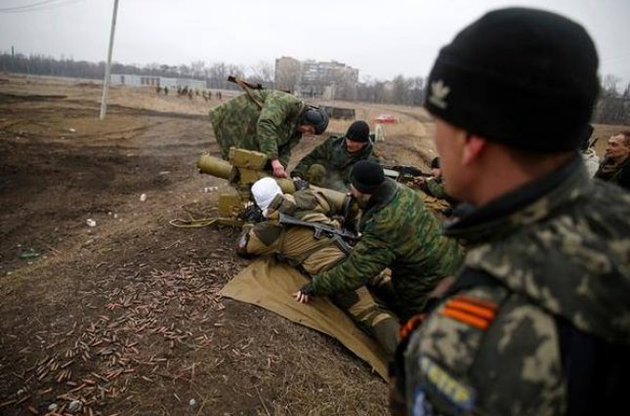 РФ перебросила под Донецк около тысячи наемников - ИС