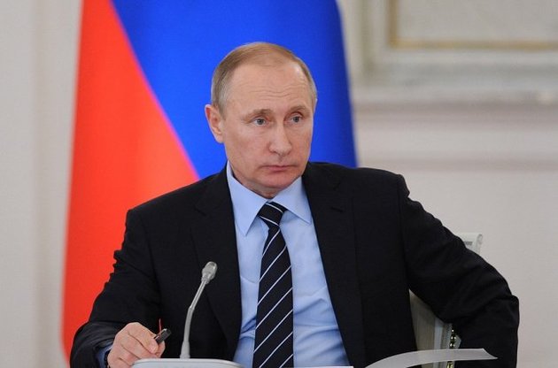 Путін зізнався, що бажаючих будувати міст в Крим виявилося зовсім небагато