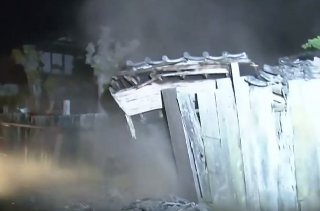 Не менее 135 человек госпитализированы в результат землетрясения в районе города Кумамото