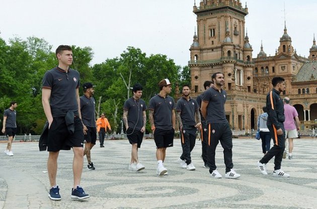 &quot;Шахтер&quot; уже прилетел в Севилью