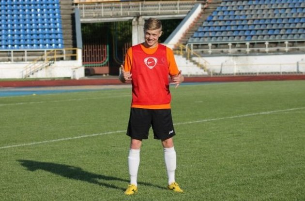 Футболиста, который играл за сборную "ЛНР", отстранили от футбола