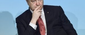 Порошенко причетний до офшору, який торгує з 