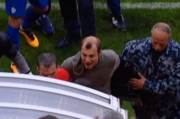 Зозуля атаковал судью