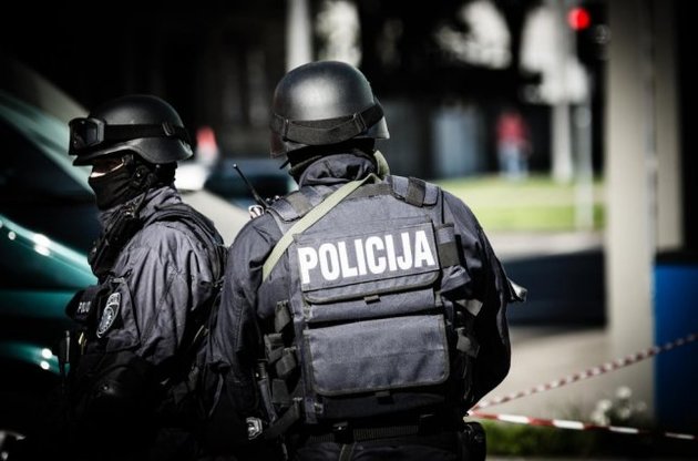 Латвия перевооружит свою полицию по евроатлантическим стандартам