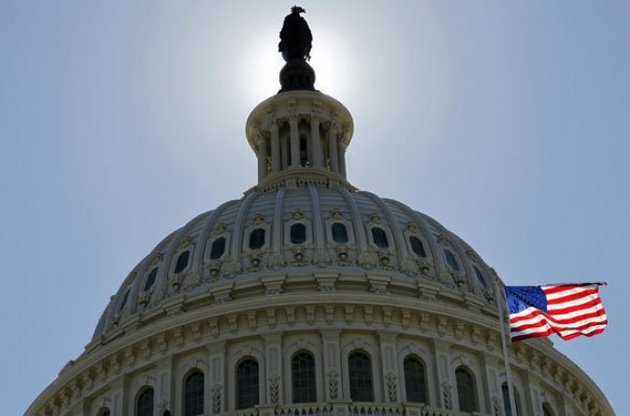 Сенат США прийме рішення щодо Йованович і Пайетта