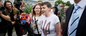Мировые СМИ об освобождении Савченко: давление на Кремль работает