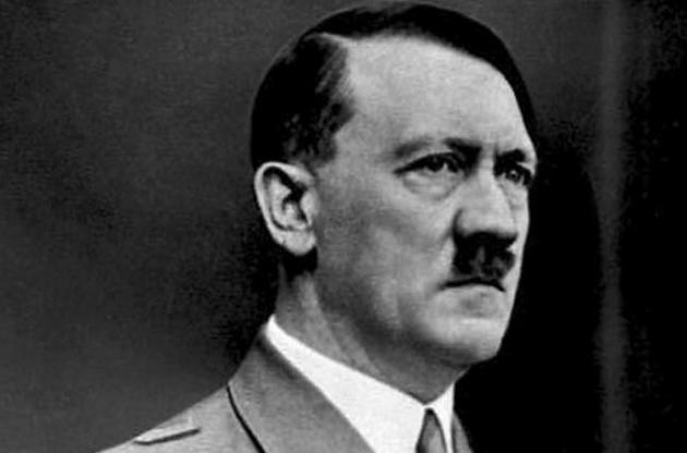 Историк обнаружил младшего брата Гитлера