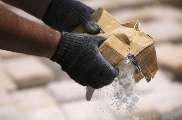 По наводке украинских пограничников в порту Роттердам изъяли 150 килограмм кокаина