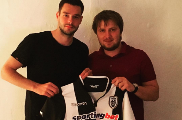 Шахов подписал трехлетнее соглашение