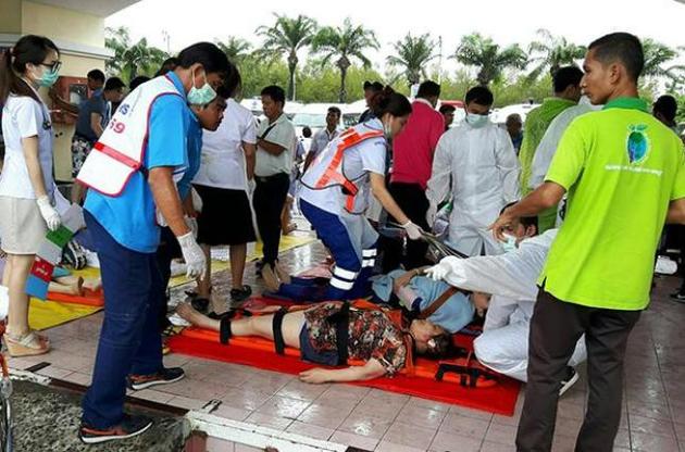 В результаті зіткнення катерів в Таїланді дві людини загинули, 34-отримали травми