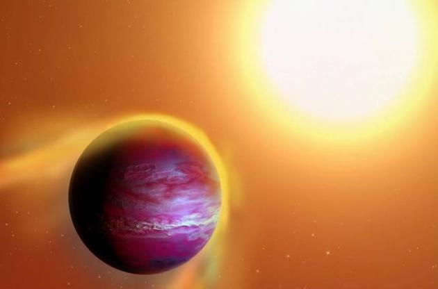 Вчені виявили молоду планету, яка "розривається" зіркою