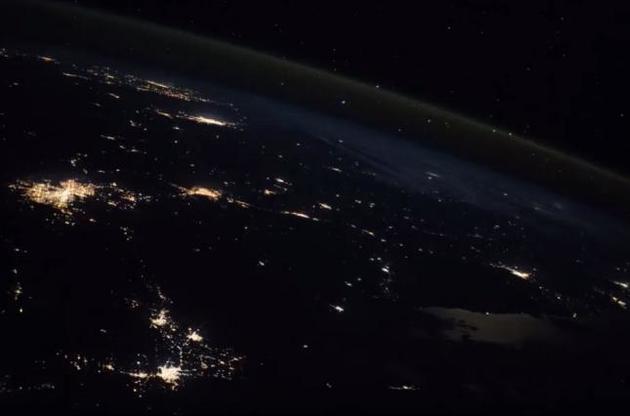 Астронавт NASA опубликовал захватывающее видео ночной Земли из космоса