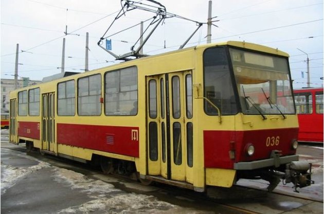 Во Львове при закупке трамваев коммунальщики украли более 2 миллионов гривень