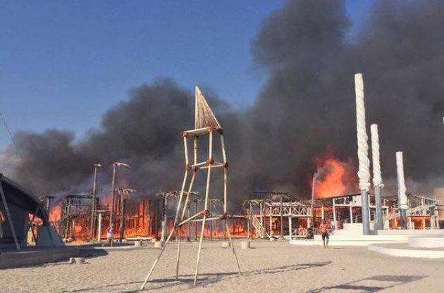 У пожежі згоріли дерев'яні будови, альтанки, лавочки та частина огорожі