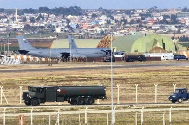 Власти Турции проводят обыски на военной базе НАТО