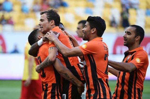 "Шахтер" начал с победы