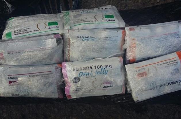 Ліки для стимуляції потенції не доїхали до польських чоловіків