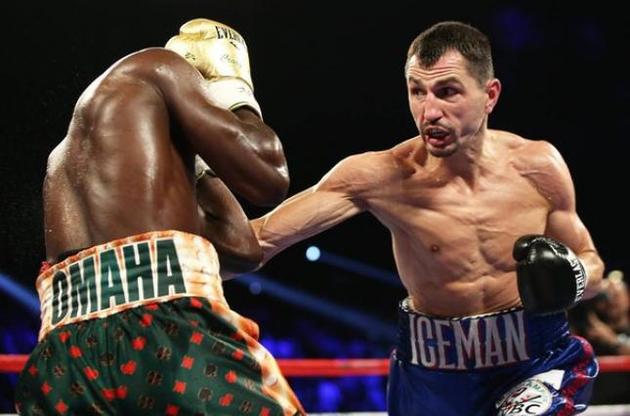 Постол двічі був у нокдауні