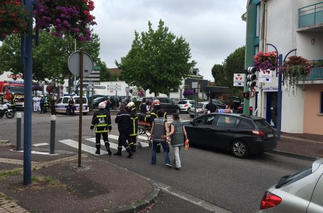 "Ісламська держава" взяла на себе відповідальність за напад на церкву у Франції