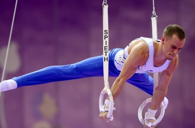 Верняєв починає боротьбу за медалі