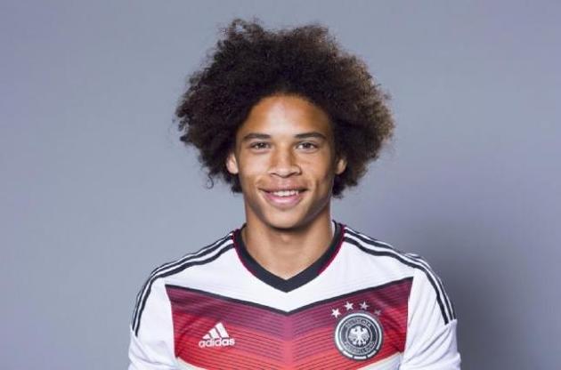 Сане переехал в Англию