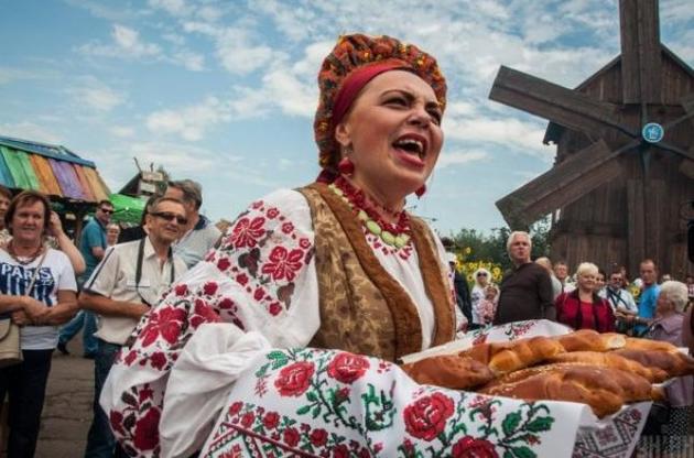 В Полтавской области открылась Сорочинская ярмарка