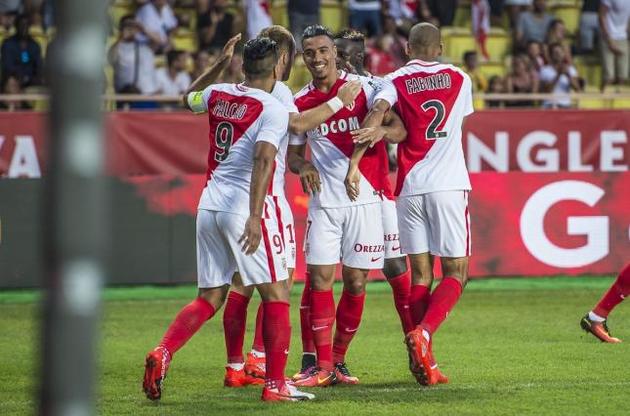 "Монако" йде далі