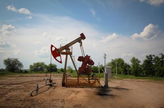 Нафта Brent подорожчала до $ 49,4 на тлі ослаблення долара