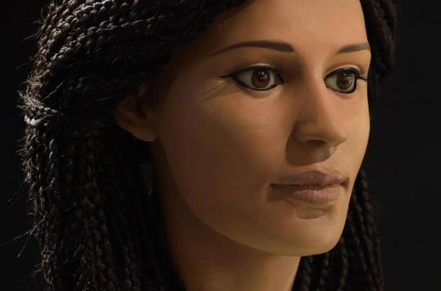 Вчені відновили риси обличчя давньої єгиптянки за її мумією