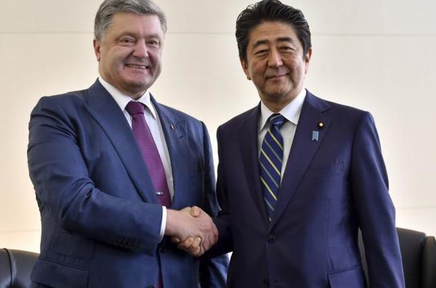 Порошенко знову зустрівся з японським прем&#039;єром