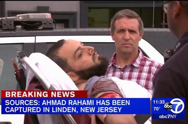 Камера наружного наблюдения зафиксировала Рахами рядом с местом закладки взрывного устройства