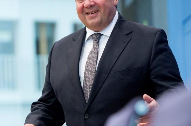 Віце-канцлер Німеччини виступив за скасування санкцій проти Росії