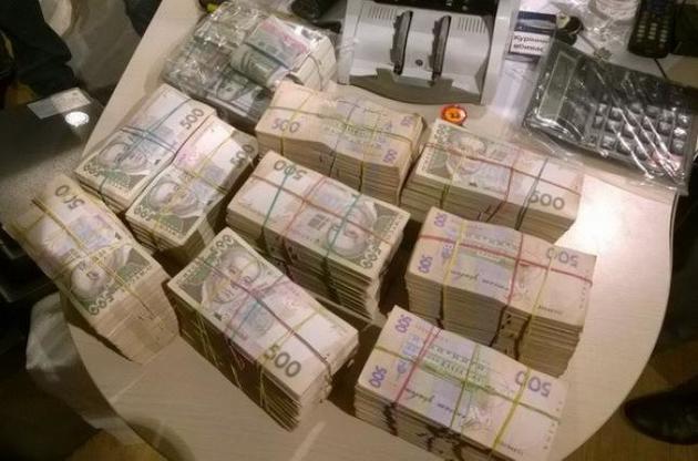 Владельцы нелегальной сети казино платили террористам