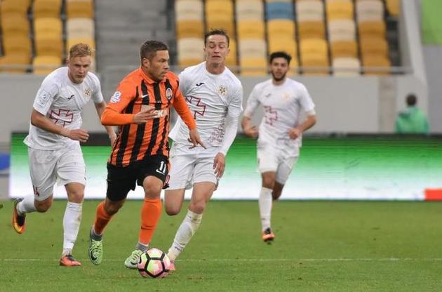 "Шахтар" продовжує лідирувати