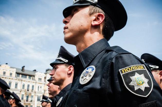 Українських поліцейських навчатимуть 20 інструкторів з Канади