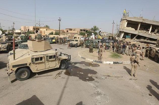 Возле Багдада в результате теракта погибли 10 человек