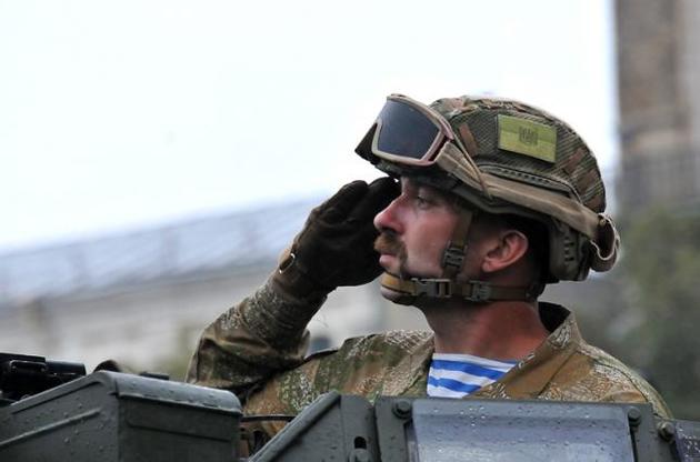 Украина должна реформировать оборонный сектор прежде чем получит оружие США – Newsweek