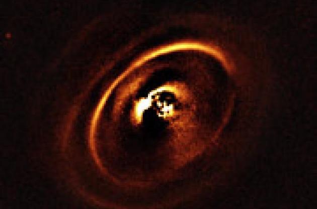 Астрономи виявили три молодих протопланетних диска