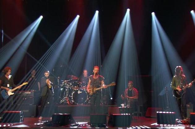 Стінг виступив в пам&#039;ять про жертви теракту в Парижі