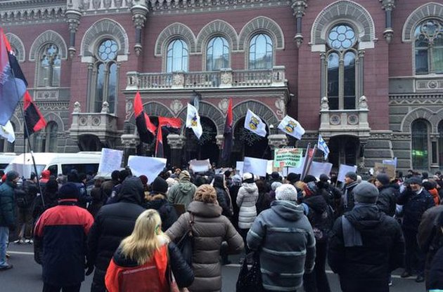 Російські спецслужби почнуть розхитувати ситуацію в Україні з "мітингу вкладників" 15 листопада. Потім підтягнутися "незадоволені комунальними тарифами"