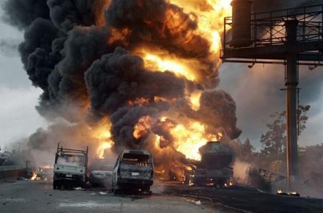 Внаслідок вибуху вантажівки в Мозамбіку загинуло 73 людини