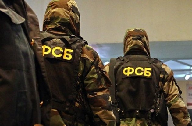 Опубликовано видео задержания ФСБ "украинского шпиона" в Севастополе