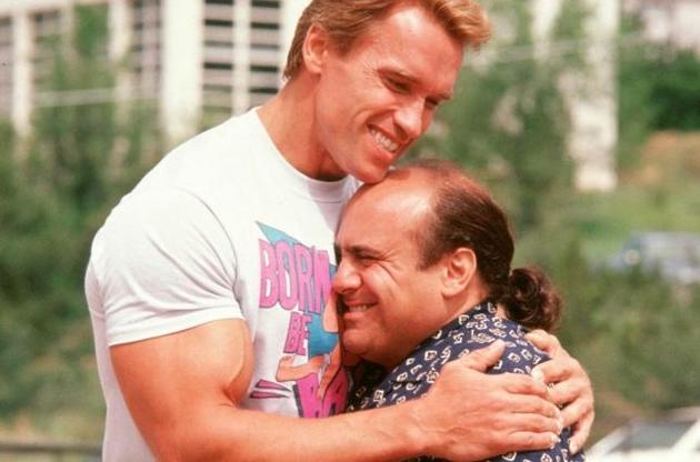 Едді Мерфі зіграє з Денні Де Віто і Арнольдом Шварценеггером